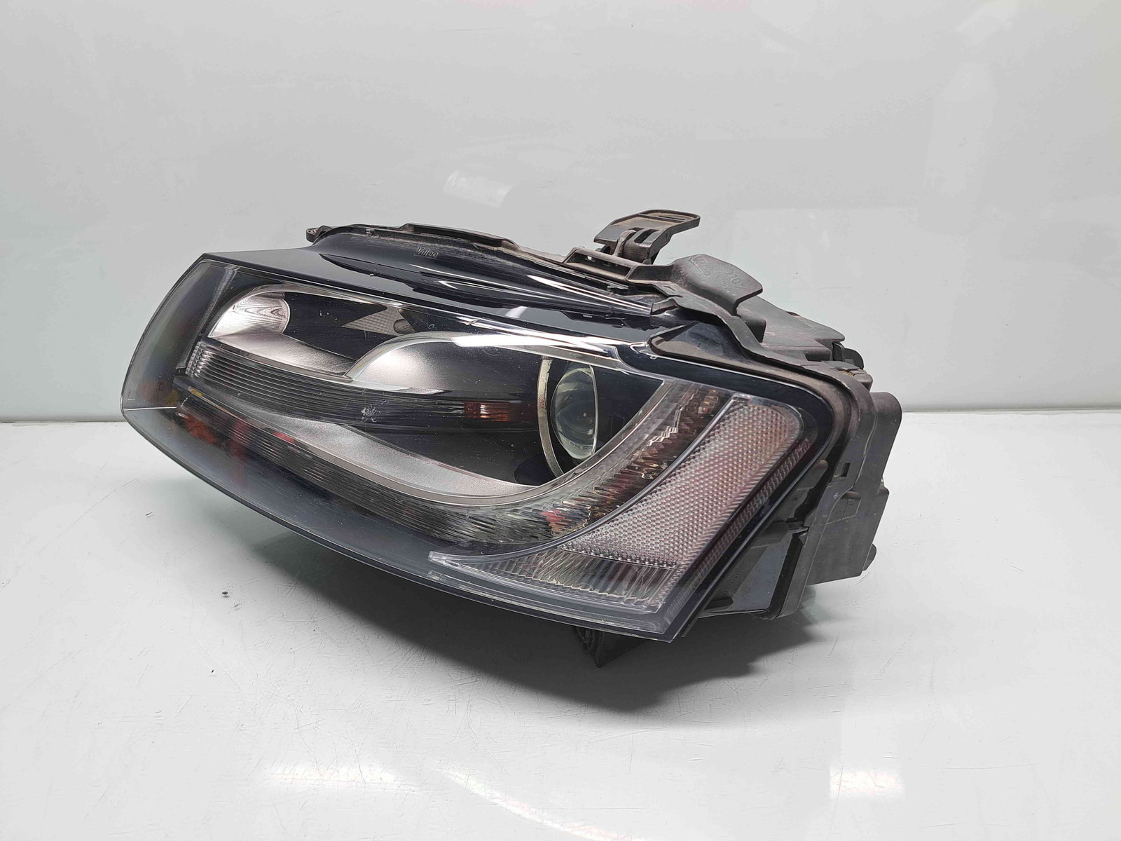 Far stanga Audi A5 (8T3) [Fabr 2007-2015] 89317779 - imagine 2