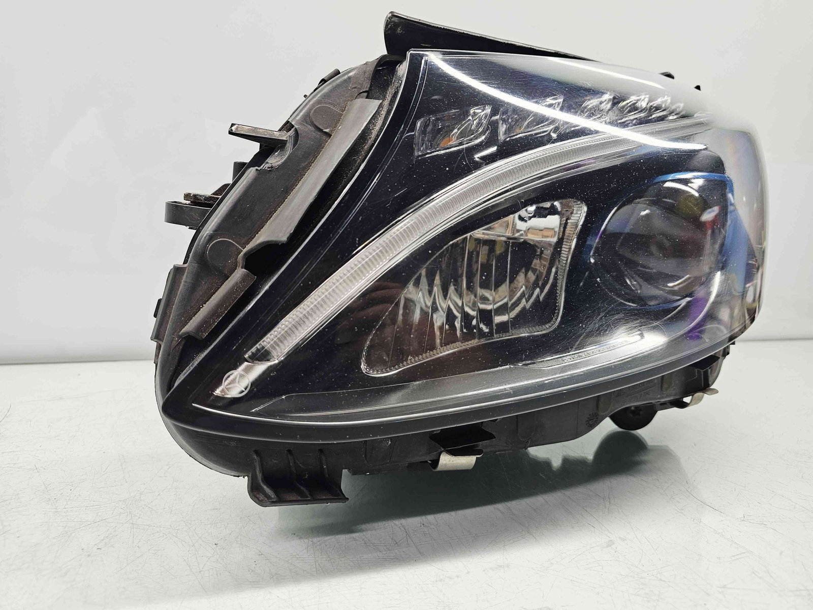 Far stanga Mercedes Clasa C (W205) [Fabr 2014-prezent] A2059061304 - imagine 5