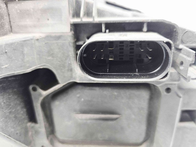  Far stanga Mercedes Clasa C (W205) [Fabr 2014-prezent] A2059061304
