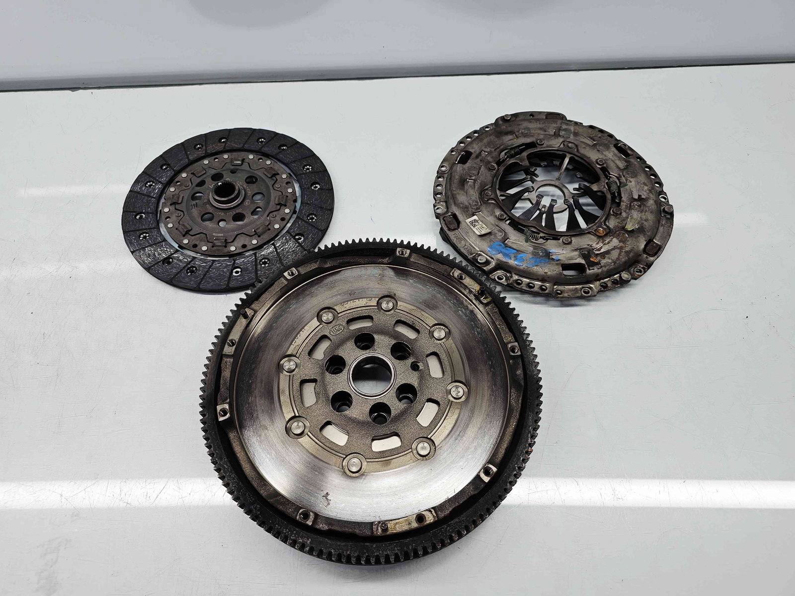 Kit ambreiaj volanta masa dubla Seat Leon ST Combi (5F8) [Fabr 2013-2018] facelift 04E105264B 1.4 TSI CZEA 110KW / 150CP - imagine 2