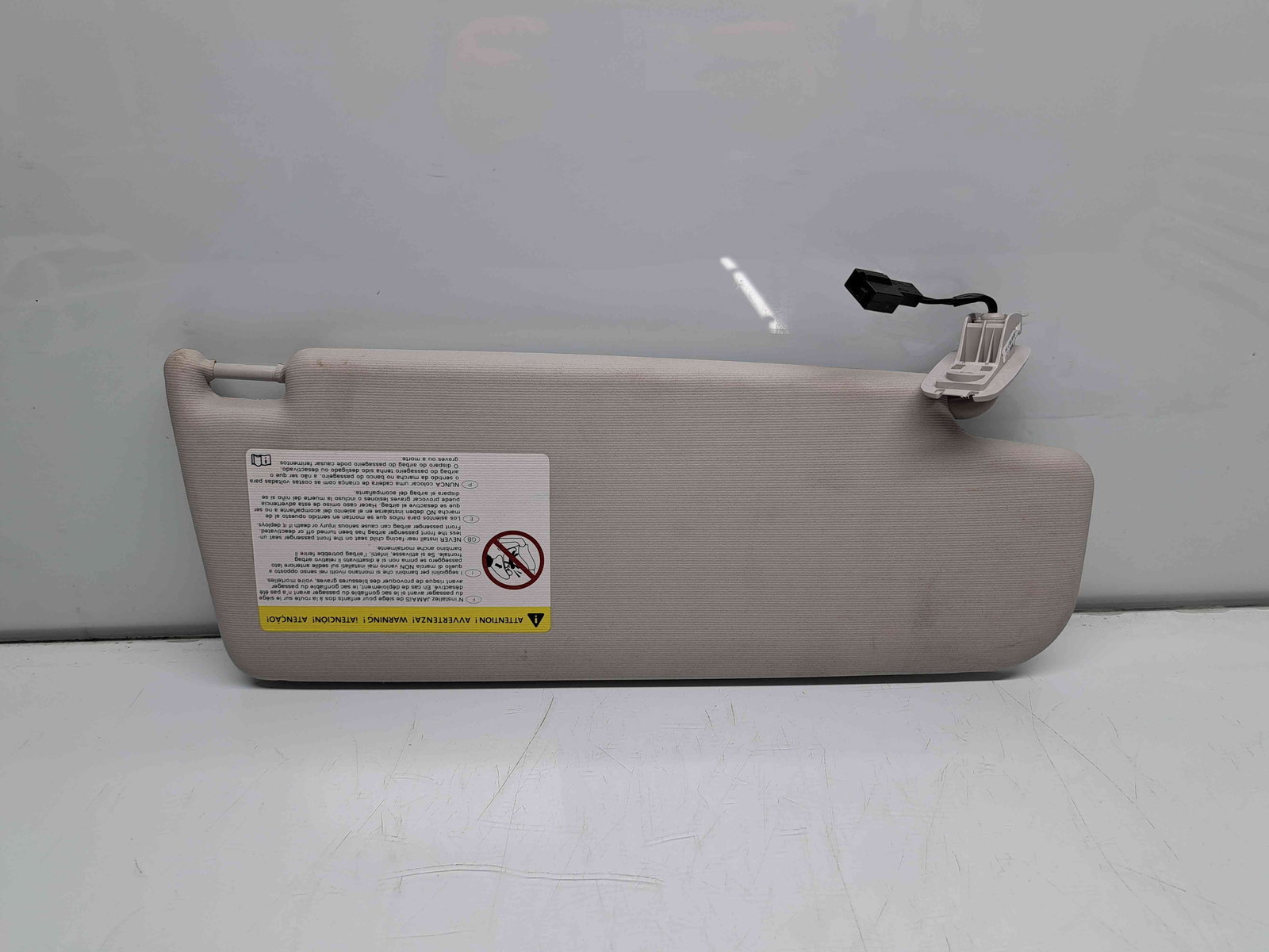 Parasolar stanga Volkswagen Passat B7 (362) [Fabr 2010-2014] OEM