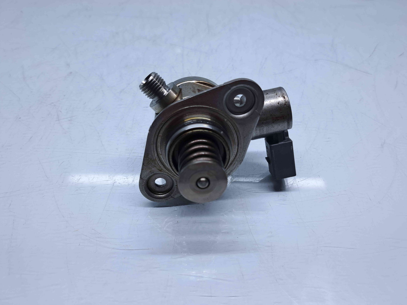 Pompa inalta presiune Seat Leon ST Combi (5F8) [Fabr 2013-2018] facelift 04E127025D 1.4 TSI CZEA 110KW / 150CP - imagine 3