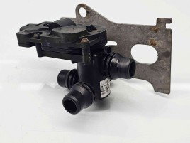 Pompa recirculare apa Mercedes Clasa C (W205) [Fabr 2014-prezent] A0005003040 2.0 Hibr 274920 210KW / 286CP