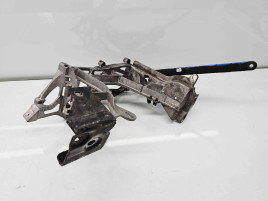 Suport far stanga Mercedes Clasa C (W205) [Fabr 2014-prezent] A2056221600