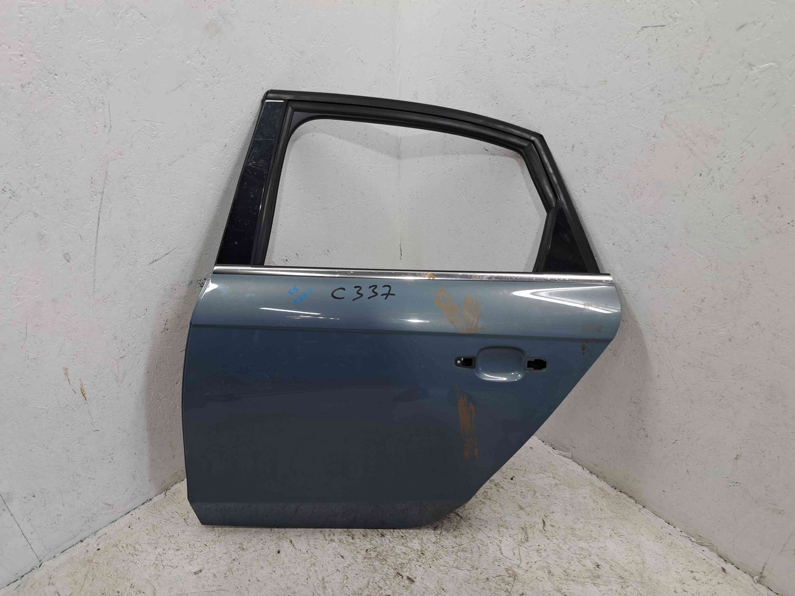 Usa stanga spate Audi A4 (8K2, B8) [Fabr 2008-2015] LX5X - imagine 1