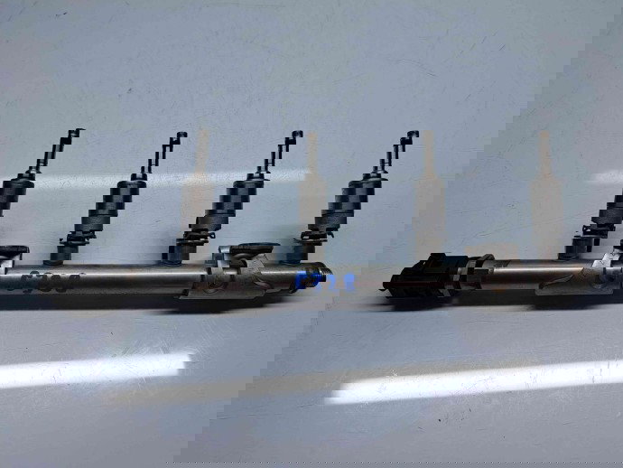 Rampa injectoare  Volkswagen Polo (6R) [Fabr 2009-2016] 04E133320D 1.4 TSI CZEA 110KW / 150CP