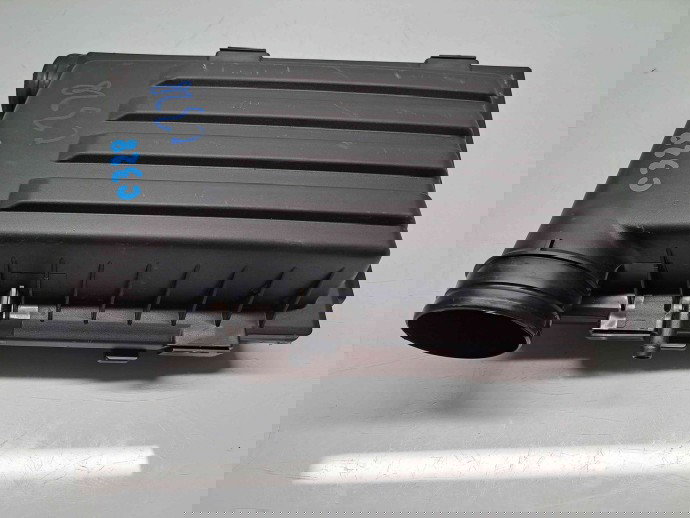 Carcasa filtru aer  AUDI A3 Sportback (8VS, 8VM) [Fabr 2013-prezent] 04E129611G 1.4 TSI CZEA 110KW / 150CP