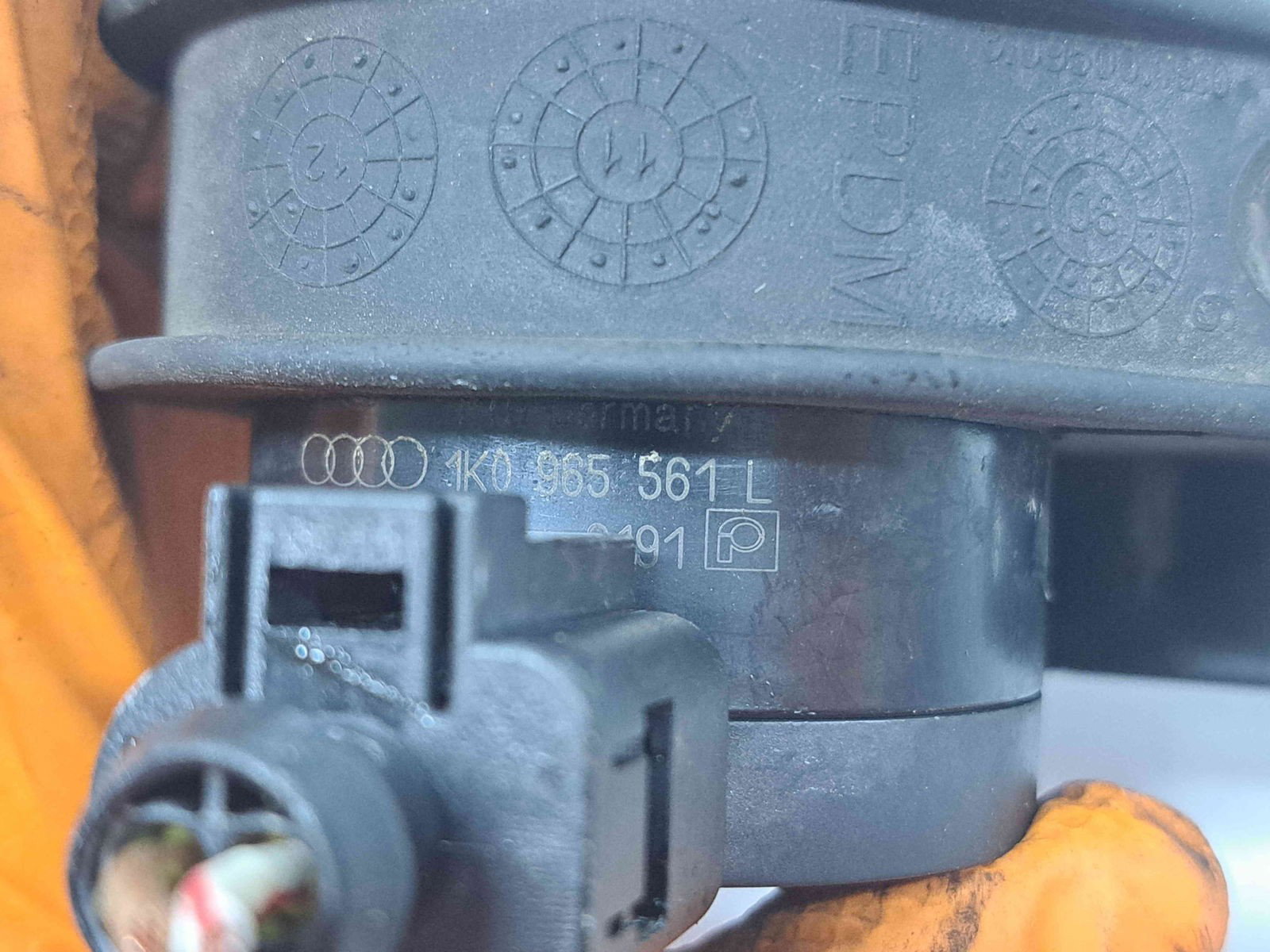 Pompa recirculare apa Seat Ibiza 5 (6J5) [Fabr 2008-2017] 1K0965561L 1.2 TSI CBZB 77KW / 105CP - imagine 2