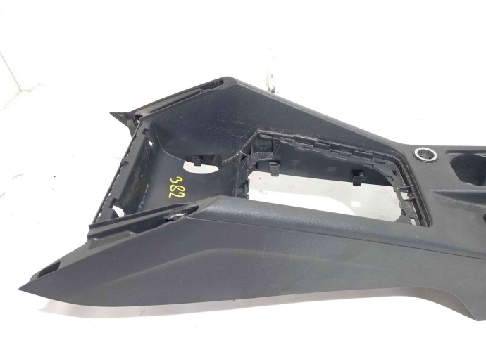 Consola centrala OEM Skoda Octavia 1.6 CLHA 2012-2022