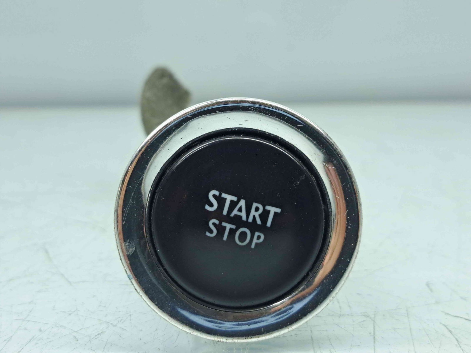 Buton START/STOP Renault Megane 3 [Fabr 2008-2015] 506978R - imagine 1