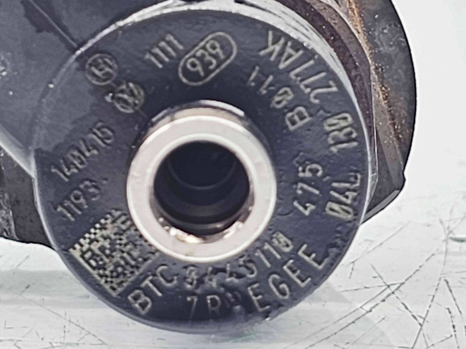 Injector Seat Leon (5F1) [Fabr 2012-2018] 04L130277AK 2.0 TDI CRBC 110KW / 150CP - imagine 2