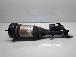 Amortizor dreapta fata Mercedes Clasa C (W205) [Fabr 2014-prezent] A2053200525 2.0 Hibr 274920 210KW / 286CP