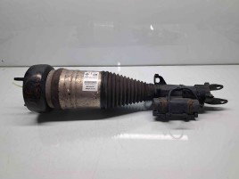 Amortizor stanga fata Mercedes Clasa C (W205) [Fabr 2014-prezent] A2053200525 2.0 Hibr 274920 210KW / 286CP