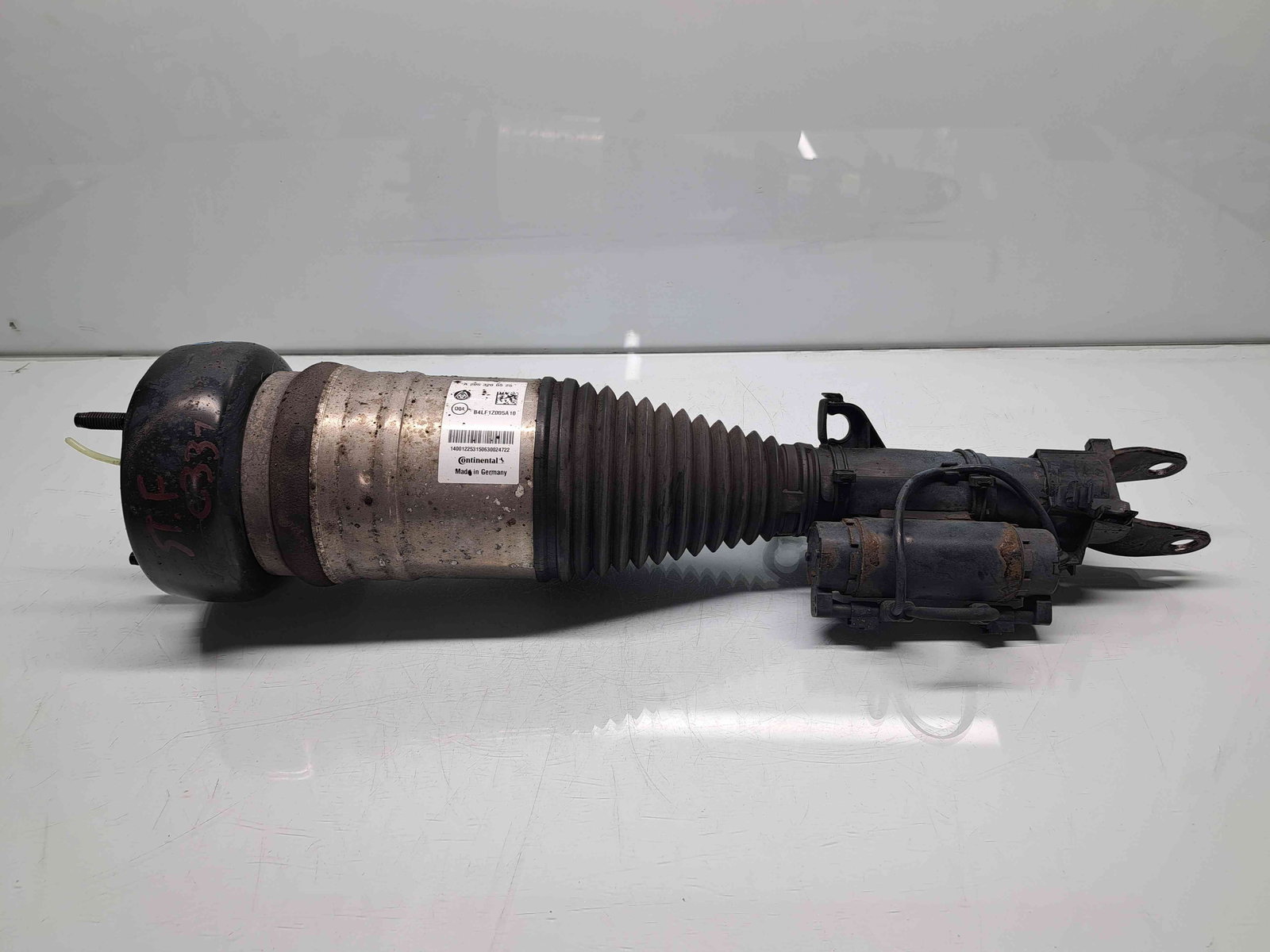 Amortizor stanga fata Mercedes Clasa C (W205) [Fabr 2014-prezent] A2053200525 2.0 Hibr 274920 210KW / 286CP - imagine 1