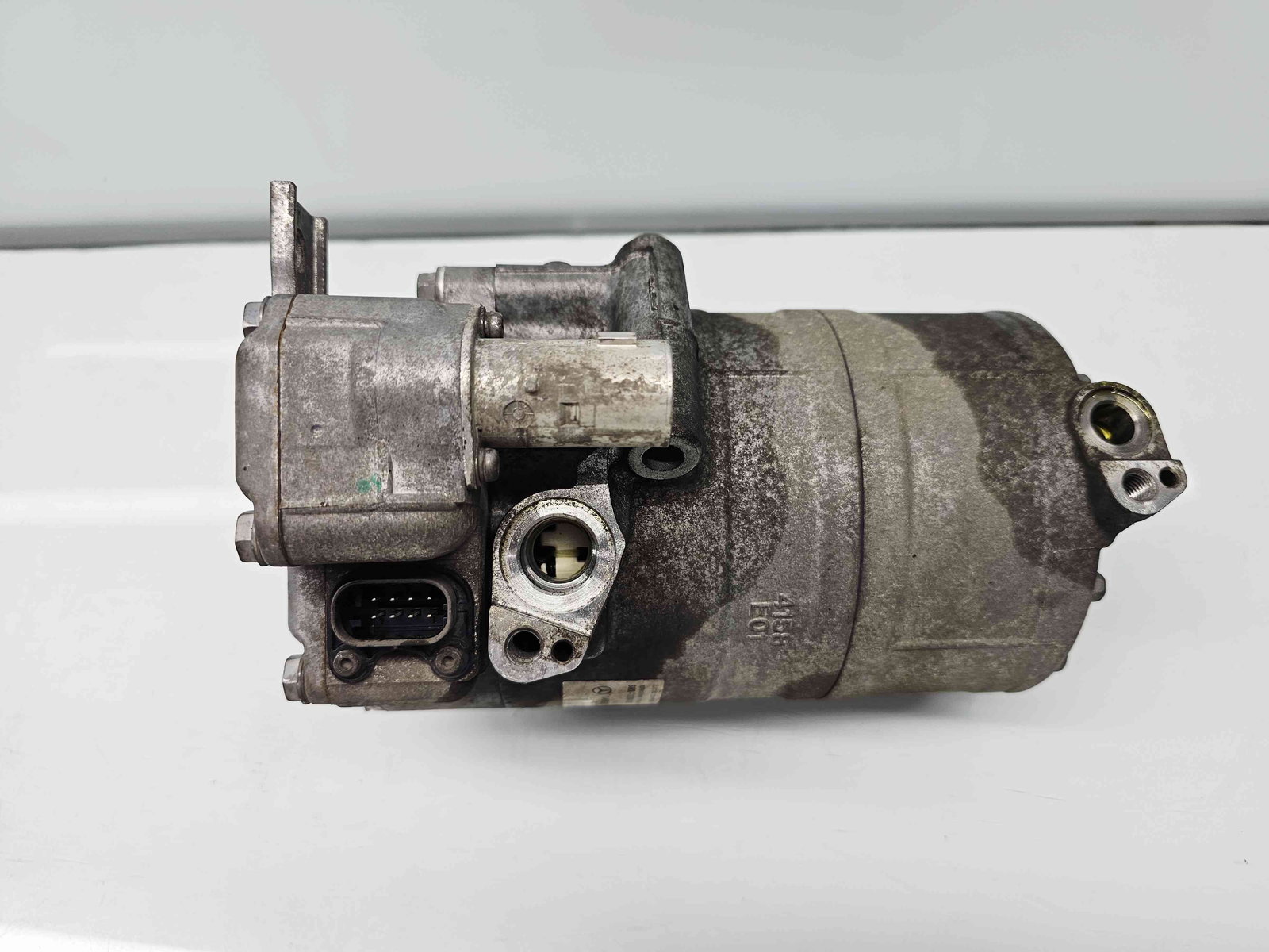 Compresor clima Mercedes Clasa C (W205) [Fabr 2014-prezent] A0008302800 2.0 Hibr 274920 210KW / 286CP - imagine 6