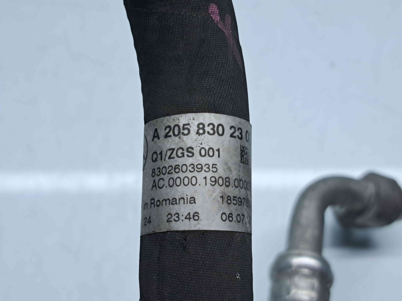 Conducta AC Mercedes Clasa C (W205) [Fabr 2014-prezent] A2058302303 2.0 Hibr 274920 210KW / 286CP - imagine 4