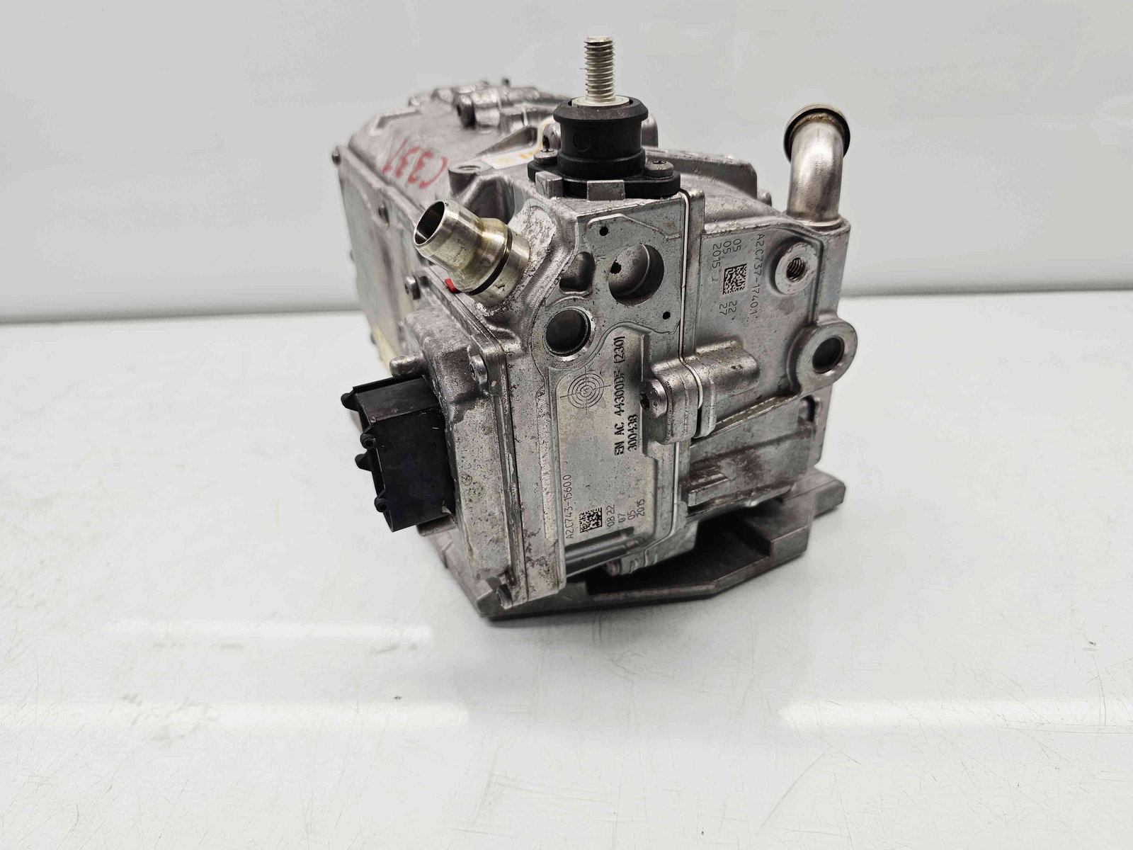 Convertizor de tensiune Mercedes Clasa C (W205) [Fabr 2014-prezent] A2059006515 - imagine 5