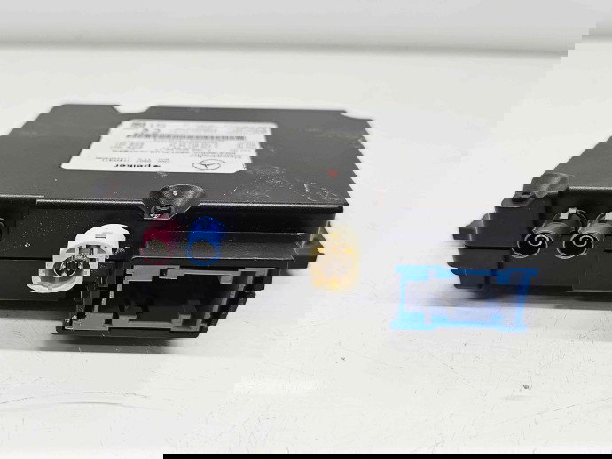  Modul confort Mercedes Clasa C (W205) [Fabr 2014-prezent] A1669005617