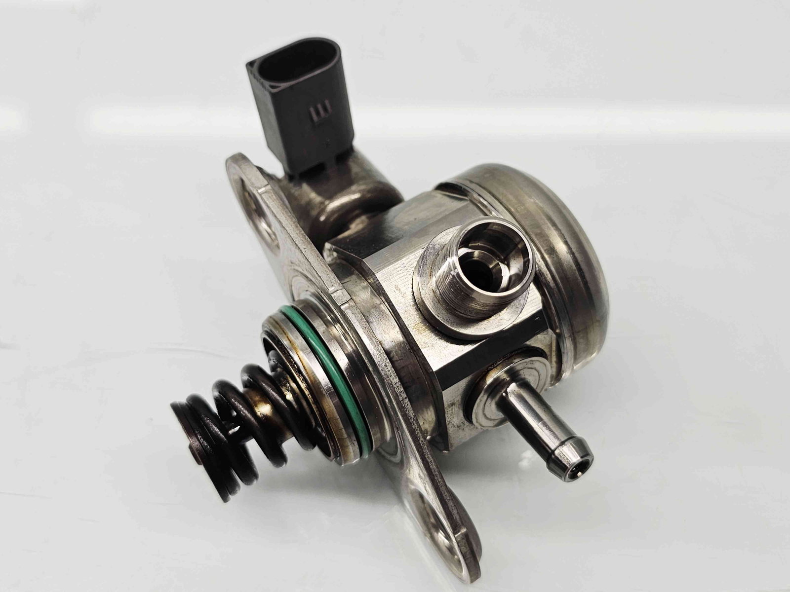 Pompa inalta presiune Mercedes Clasa C (W205) [Fabr 2014-prezent] A2740700501 2.0 Hibr 274920 210KW / 286CP - imagine 1