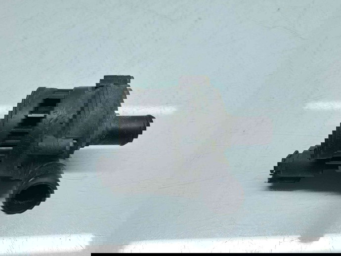 Pompa recirculare apa Mercedes Clasa C (W205) [Fabr 2014-prezent] A2118350364 2.0 Hibr 274920 210KW / 286CP