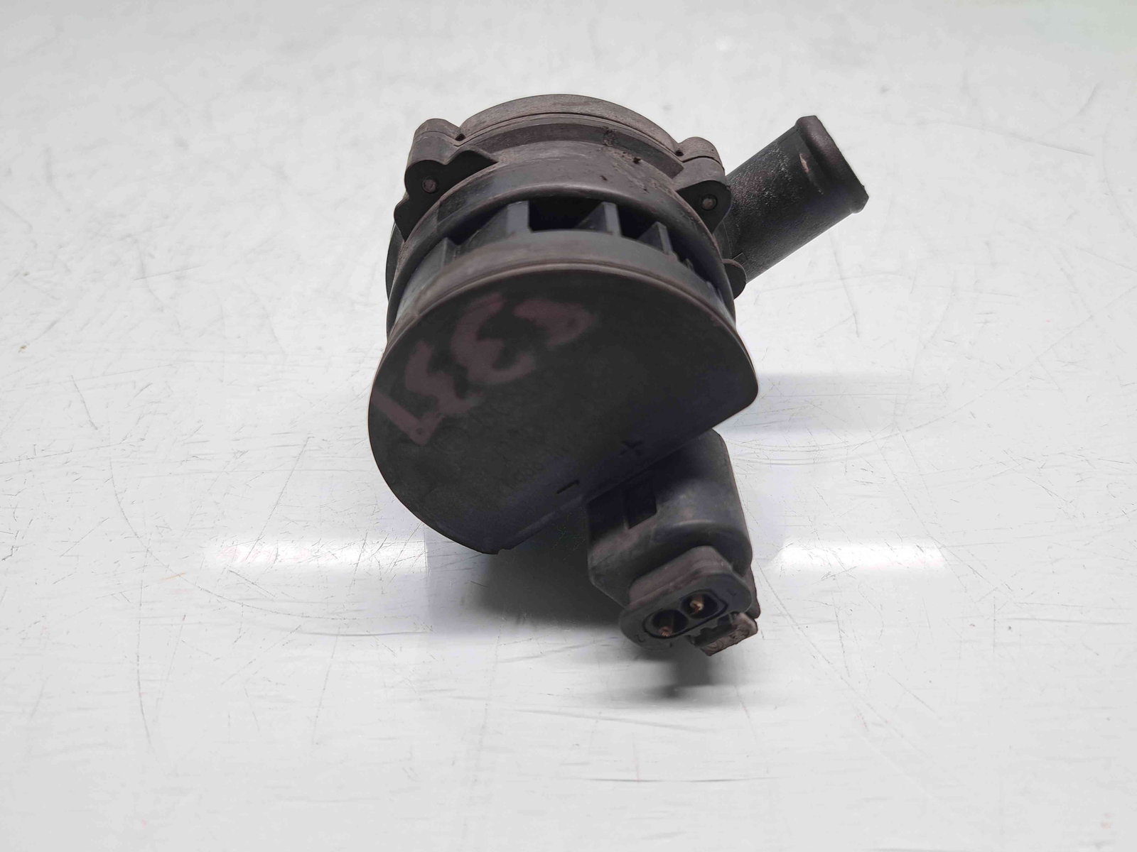 Pompa recirculare apa Mercedes Clasa C (W205) [Fabr 2014-prezent] A2118350364 2.0 Hibr 274920 210KW / 286CP - imagine 3