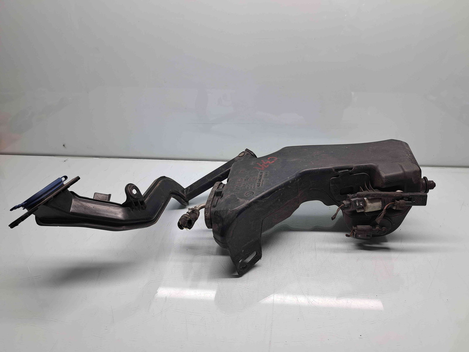 Vas lichid parbriz Mercedes Clasa C (W205) [Fabr 2014-prezent] A20586020 - imagine 1