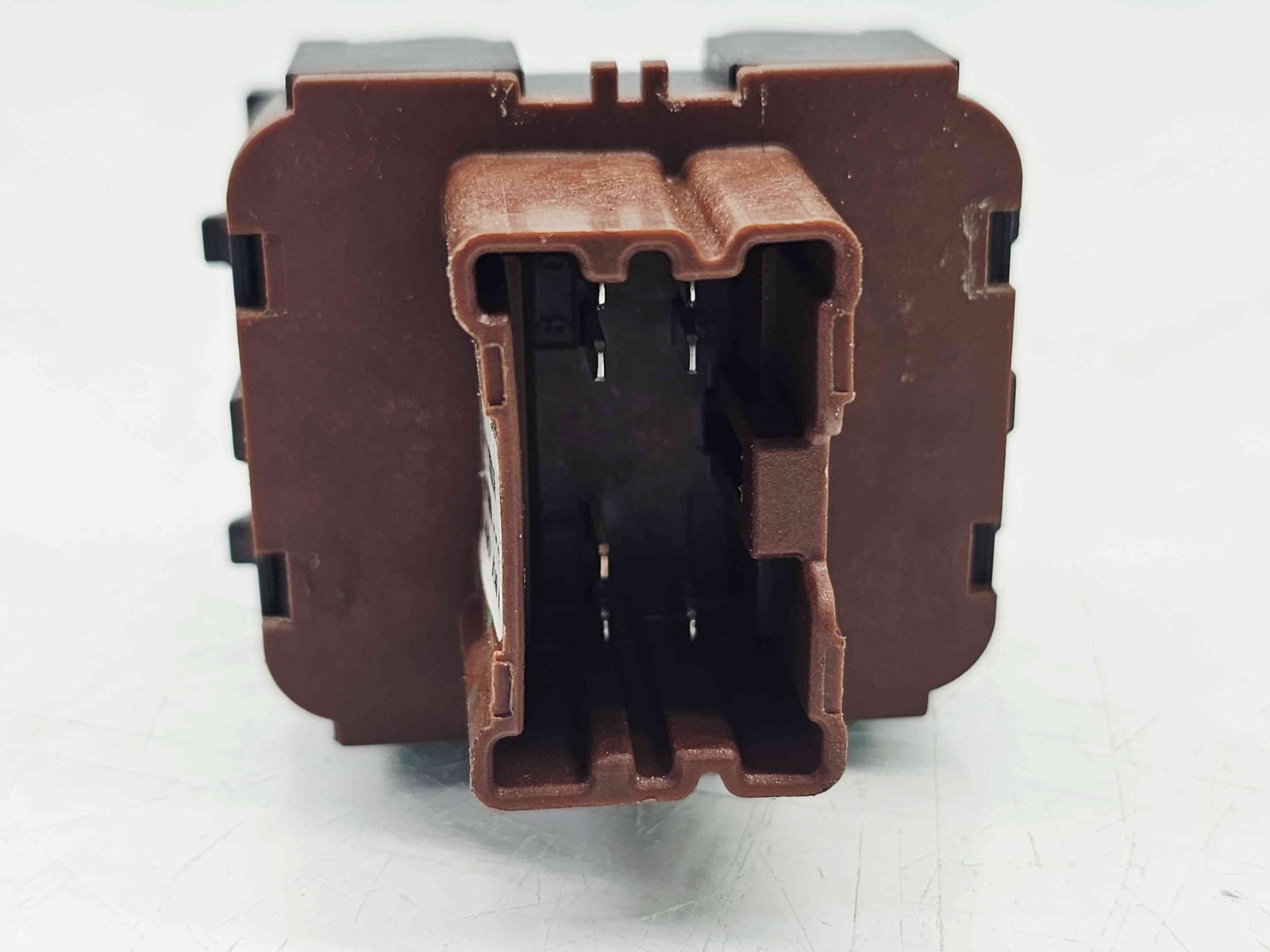 Butoane comanda geamuri sofer Dacia Sandero 3 [Fabr 2021-2023] 254113300R - imagine 3