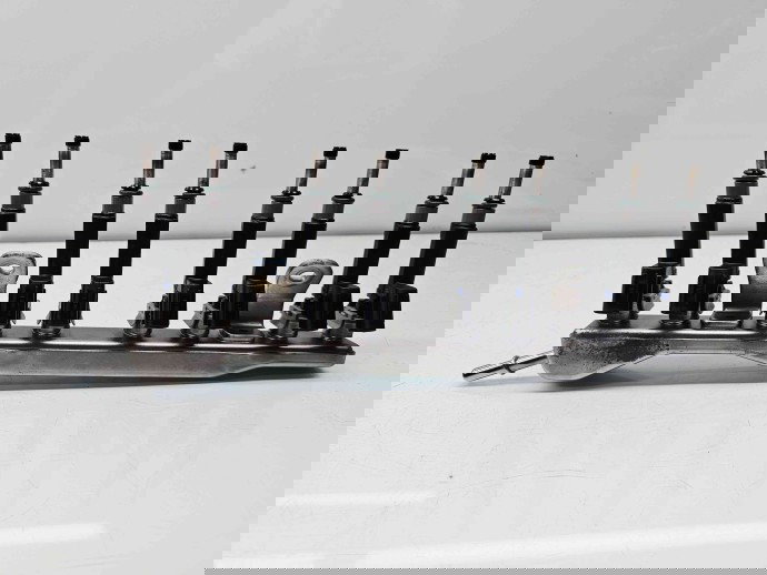 Rampa injectoare Dacia Jogger facelift [Fabr 2021-2025] OEM 1.6 Hib H4M632 84KW / 114CP