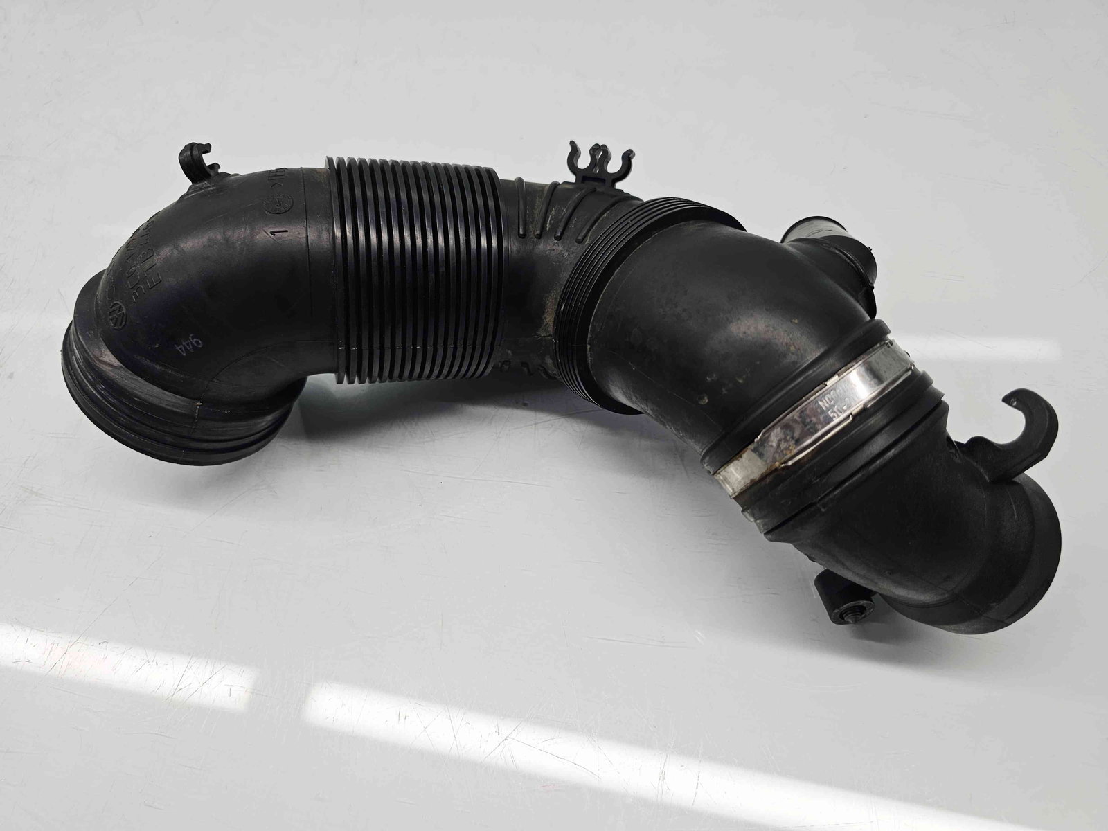 Tub admisie aer Volkswagen Passat B7 (362) [Fabr 2010-2014] 3C0129654 2.0 TDI CFFB 103KW / 140CP - imagine 2