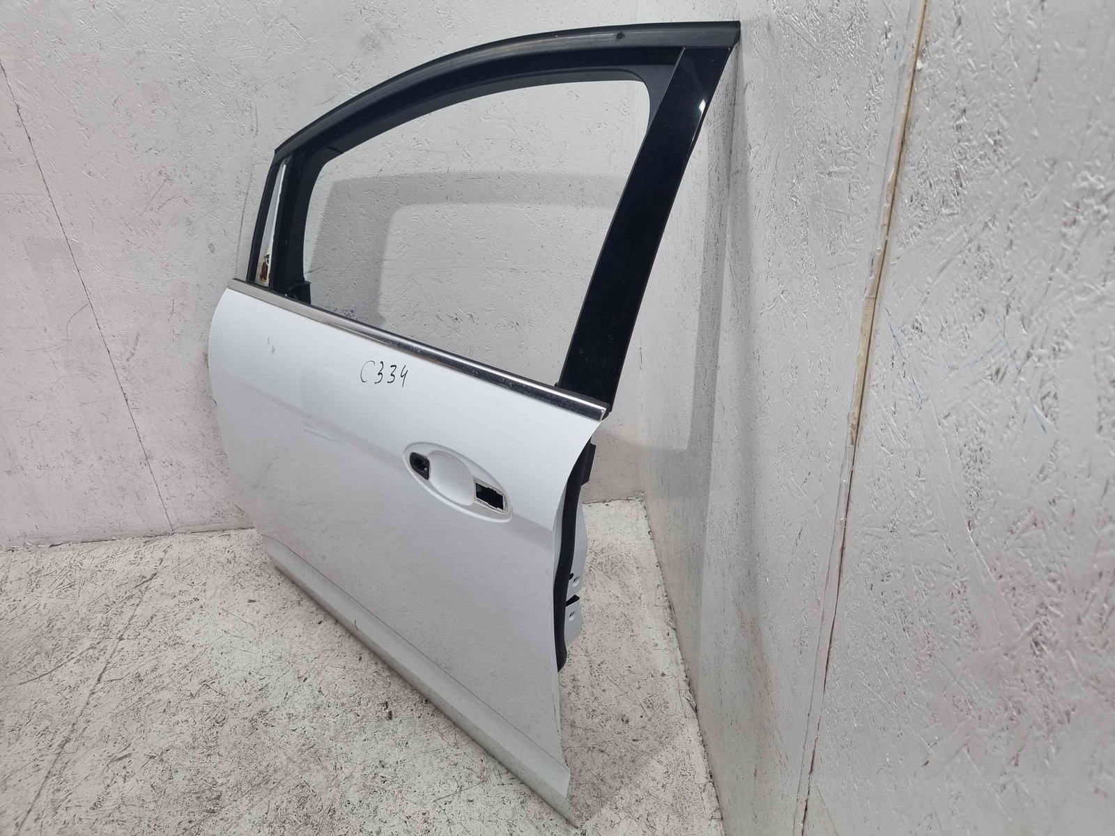 Usa stanga fata Ford Grand C-Max (CB7) [Fabr 2010-2015] Frozen White - imagine 2