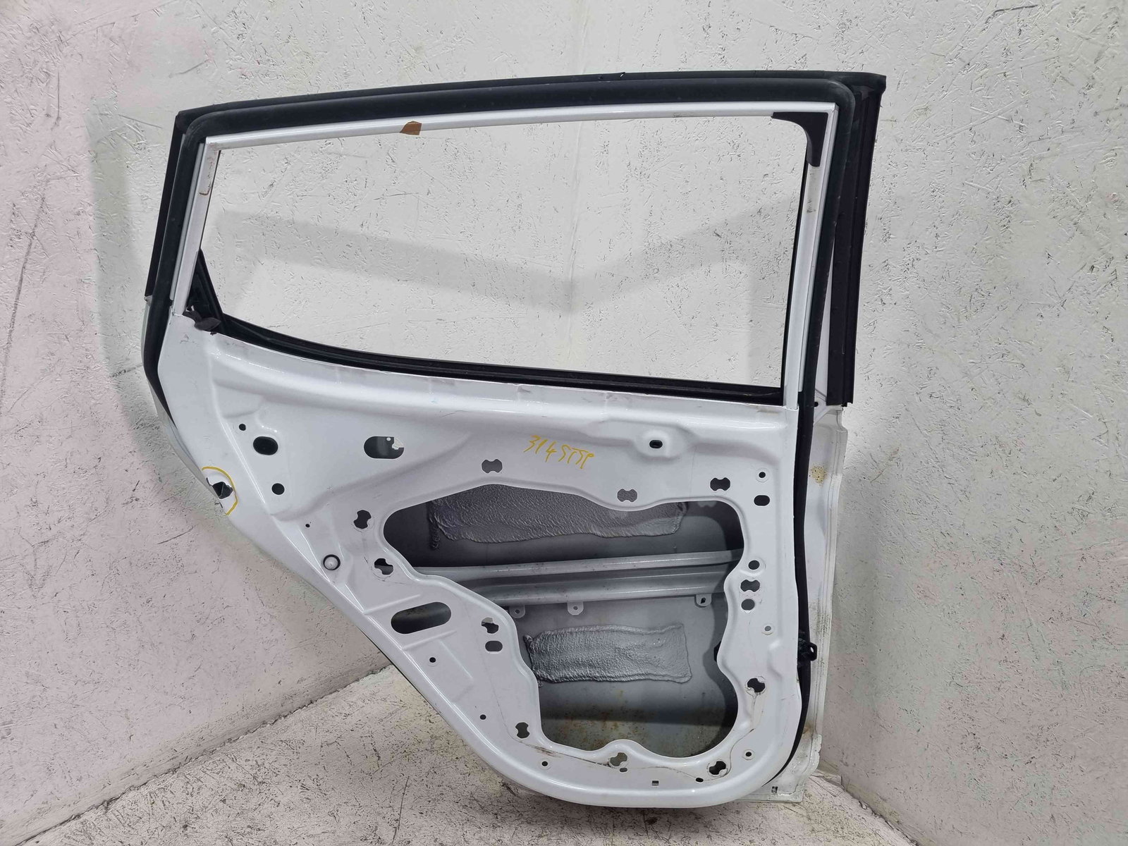 Usa stanga spate Ford Fiesta 8 [Fabr 2017-2025] Frozen White - imagine 6