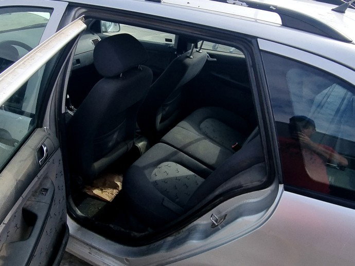 Cheder usa stanga spate Skoda Fabia 1 Combi (6Y5) [Fabr 2000-2008] 1.9 SDI ASY 47KW / 64CP
