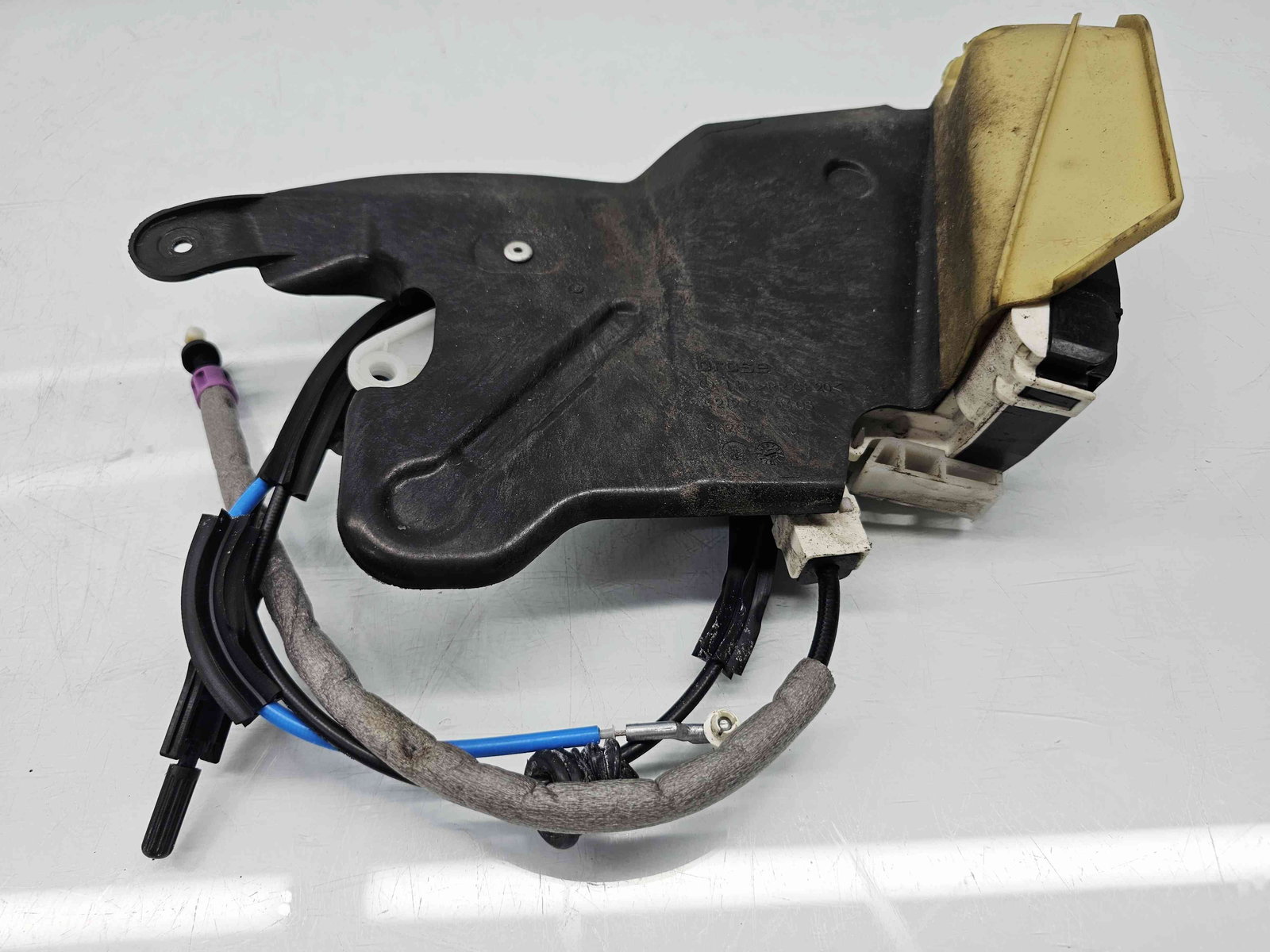 Broasca usa stanga spate Mercedes Clasa E (W212) AMG [Fabr 2009-2016] A2047302135 - imagine 5