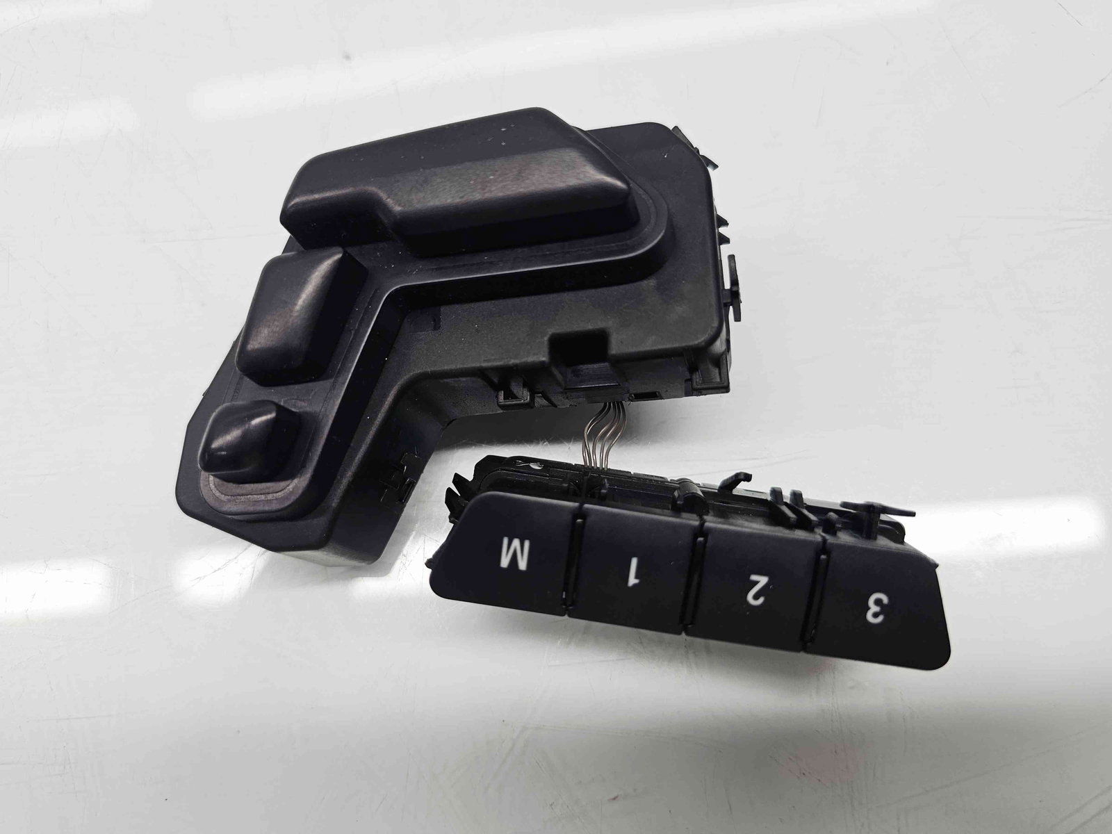 Butoane comenzi scaune Mercedes Clasa E (W212) AMG [Fabr 2009-2016] A2128700558 - imagine 2