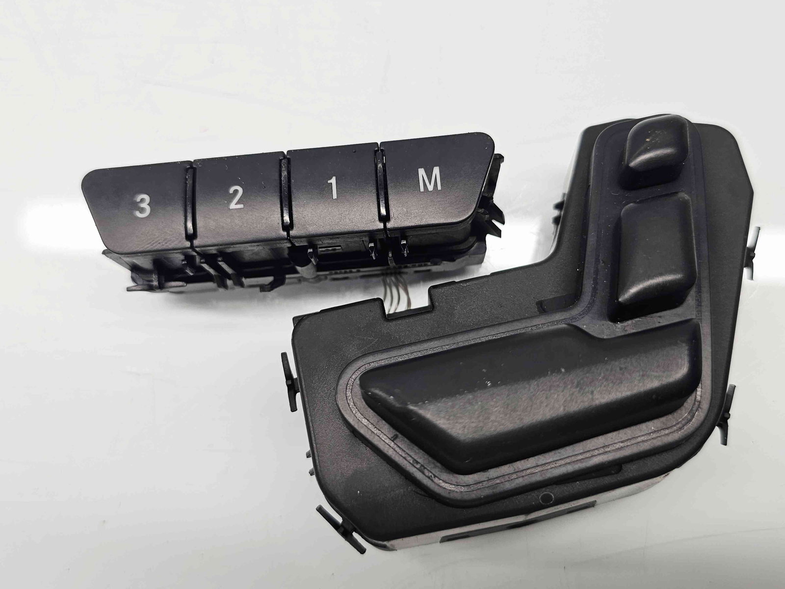 Butoane comenzi scaune Mercedes Clasa E (W212) AMG [Fabr 2009-2016] A2128700558 - imagine 7