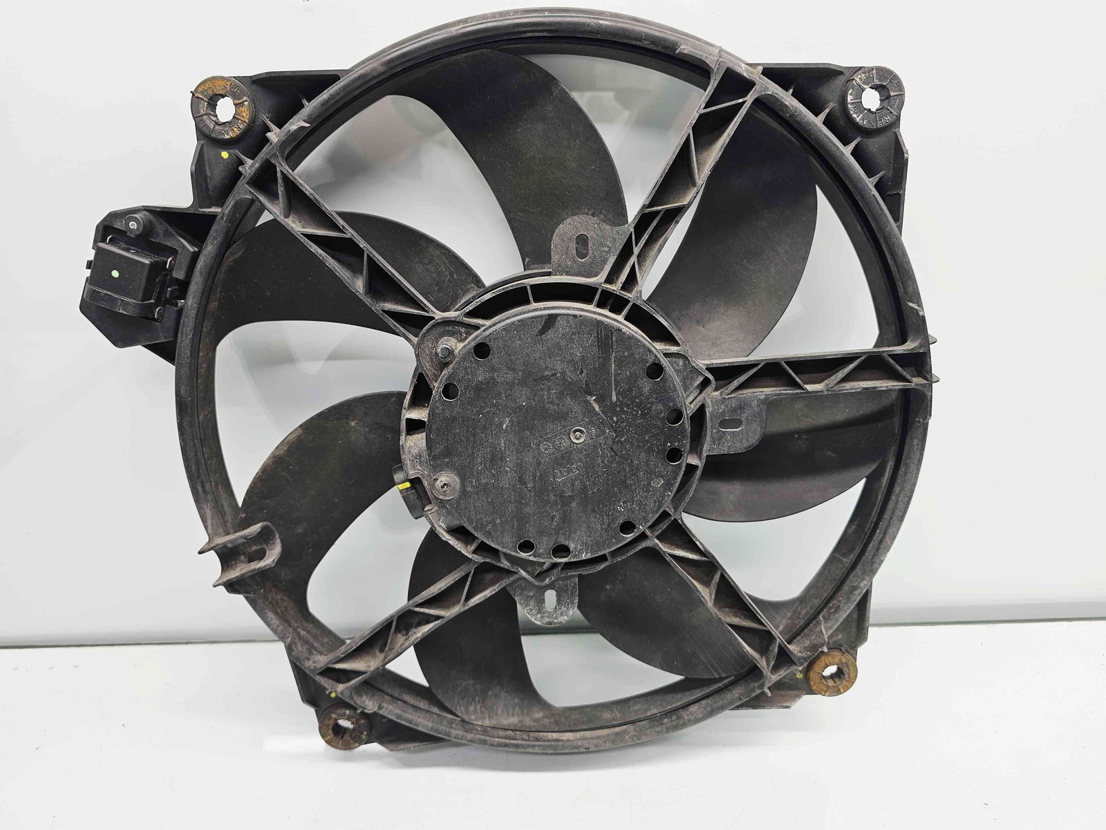 Electroventilator Renault Scenic 3 (J95) Facelift [Fabr 2009-2015] 214810898R 1.5 DCI K9K837 81KW / 110CP - imagine 1