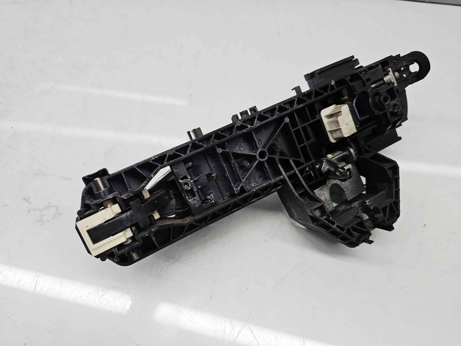 Maner usa dreapta spate Mercedes Clasa E (W212) AMG [Fabr 2009-2016] 792 Argintiu Palladm - imagine 4