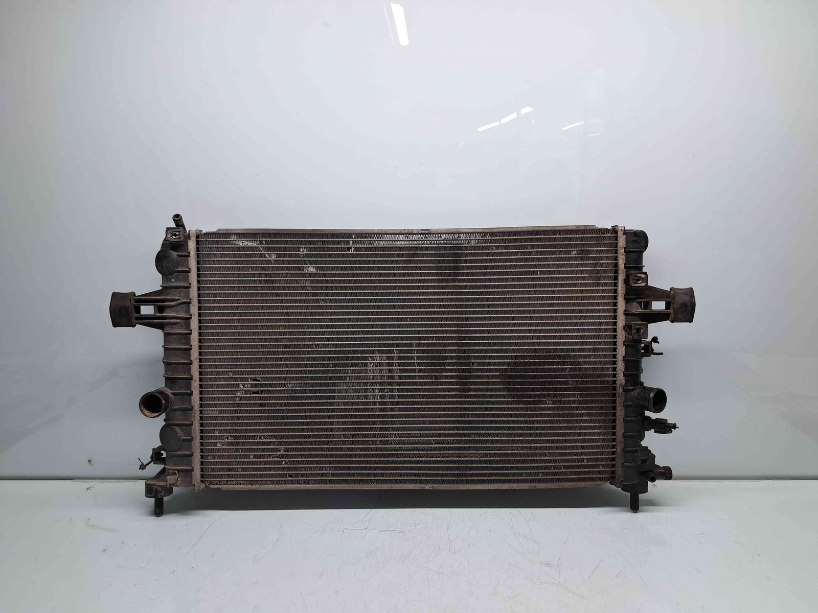 Radiator apa Opel Zafira B (A05) facelift [Fabr 2006-2011] 13170110 1.6 Benz Z16XER 85KW / 115CP - imagine 5