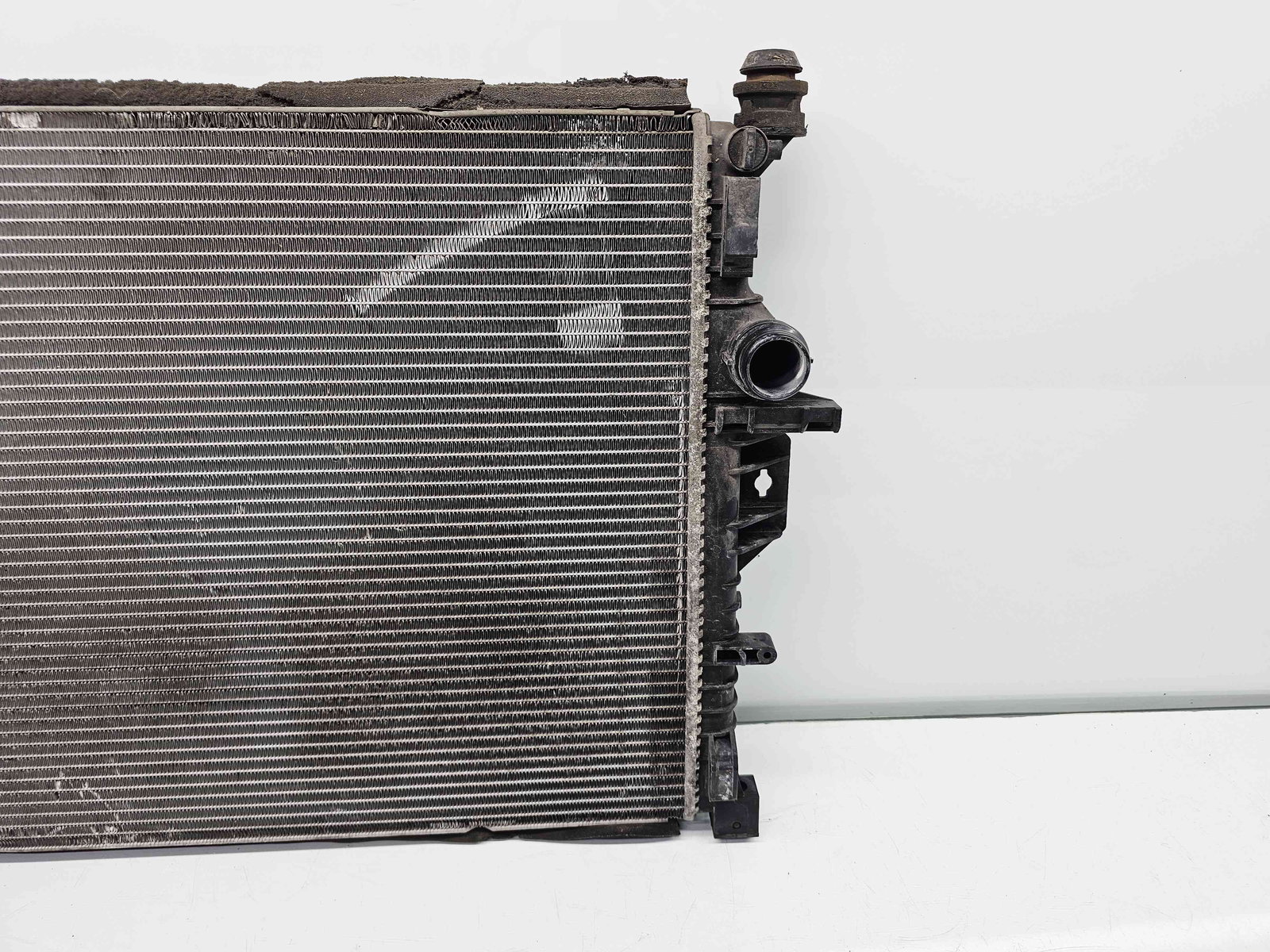 Radiator apa Volvo V60 [Fabr 2010-2018] OEM 2.0 D4204TS 133KW / 181CP - imagine 2