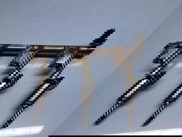 Rampa injectoare Ford Fiesta 8 [Fabr 2017-2025] DM5G-9H487-AC 1.0 Benz M1JE 88KW / 120CP