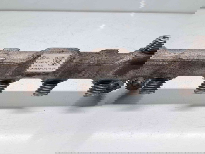 Rampa injectoare Volkswagen Passat B8 (3G2) [Fabr 2015-prezent] 04L089G / 0447432 2.0 TDI CRLB 110KW / 150CP