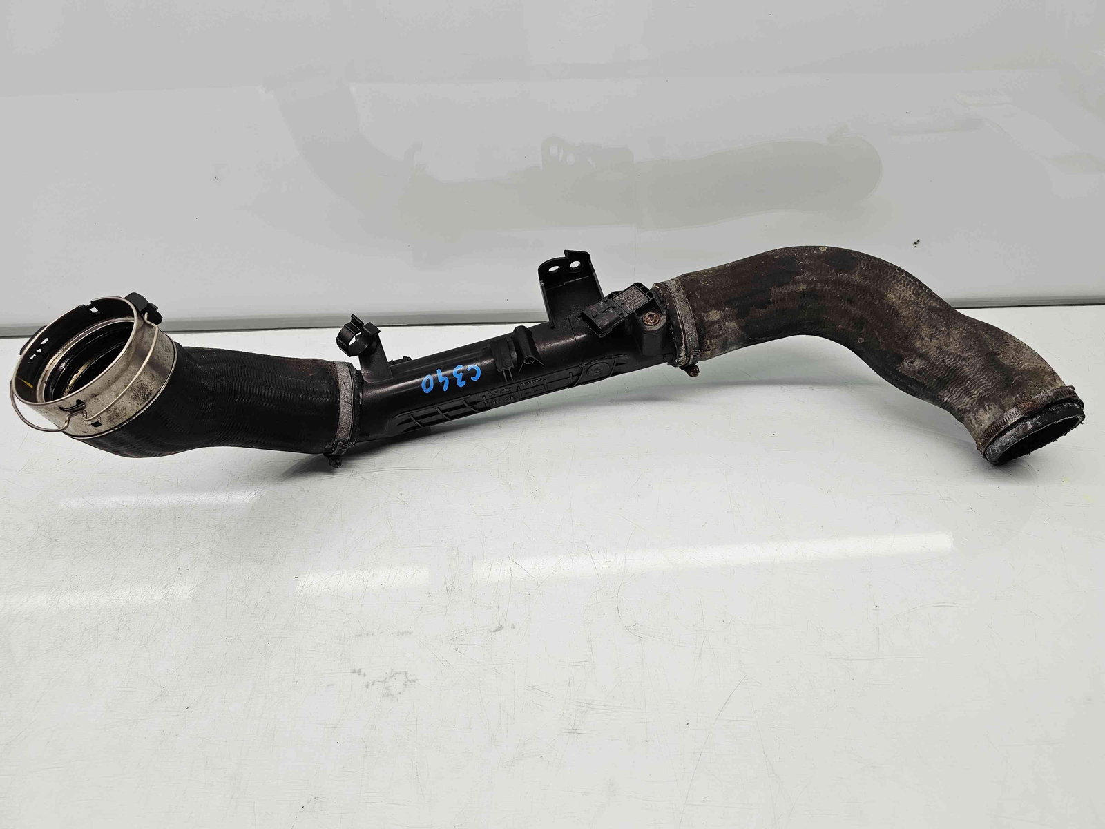 Tub intercooler Volvo V60 [Fabr 2010-2018] 31368609 2.0 D4204TS 133KW / 181CP - imagine 1