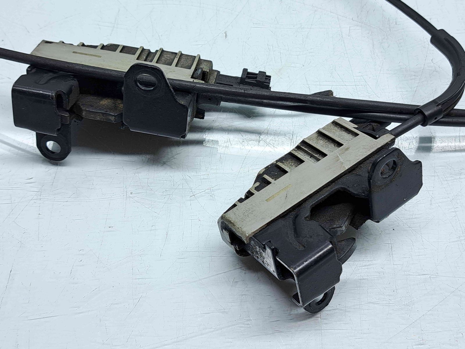 Broasca capota Mercedes Clasa E (W212) AMG [Fabr 2009-2016] A2123210251 - imagine 2