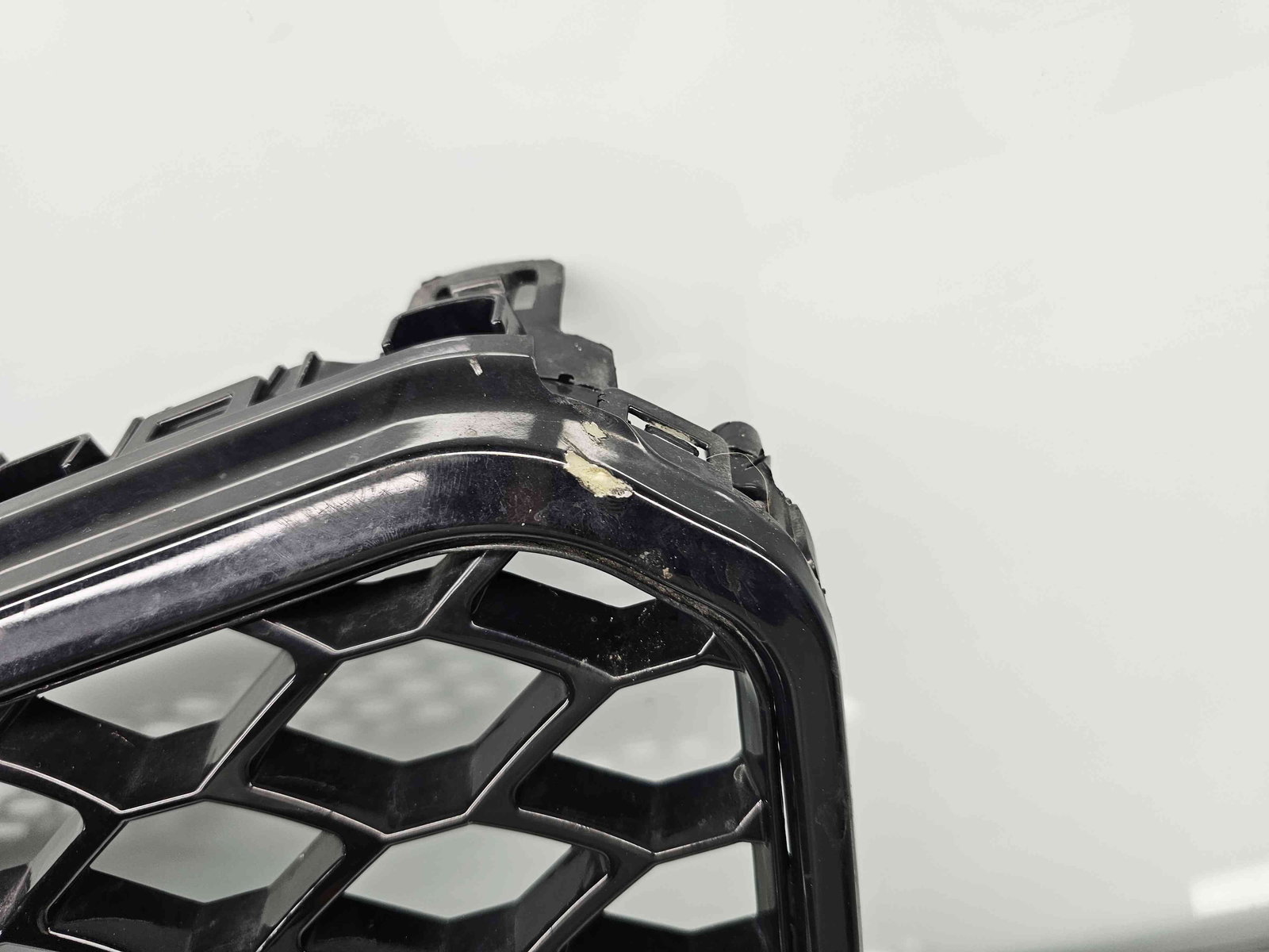 Grila bara fata Audi A7 Sportback (4GA) [Fabr 2011-2017] OEM - imagine 3