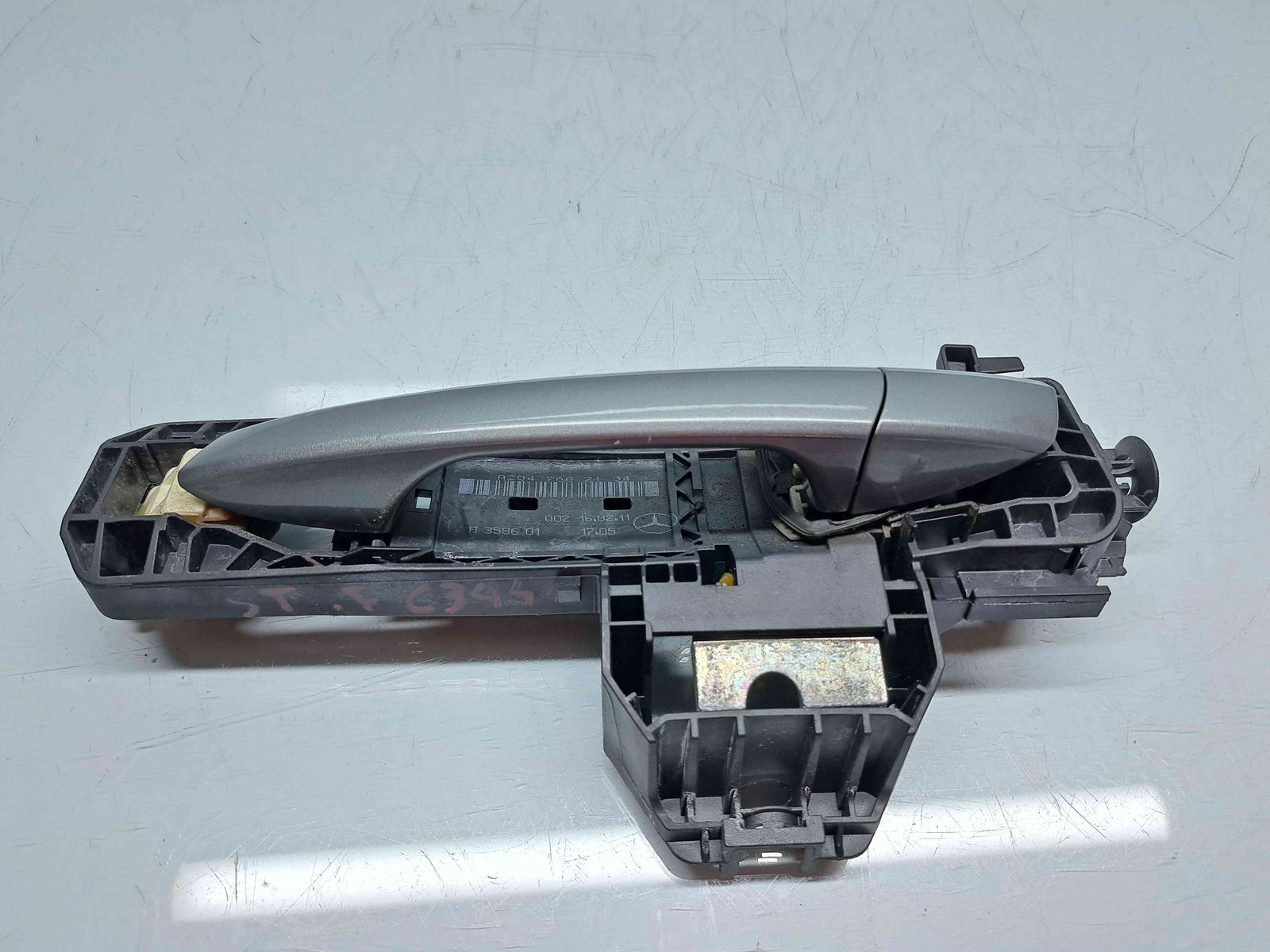 Maner usa stanga fata Mercedes Clasa E (W212) AMG [Fabr 2009-2016] A2047602134 - imagine 1