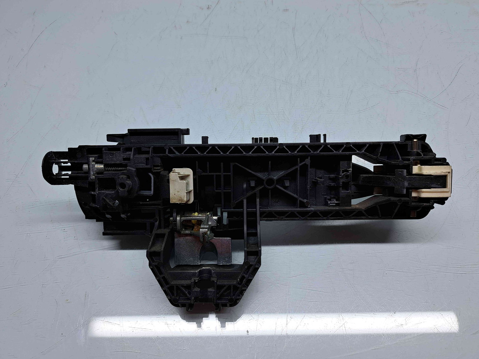 Maner usa stanga fata Mercedes Clasa E (W212) AMG [Fabr 2009-2016] A2047602134 - imagine 3