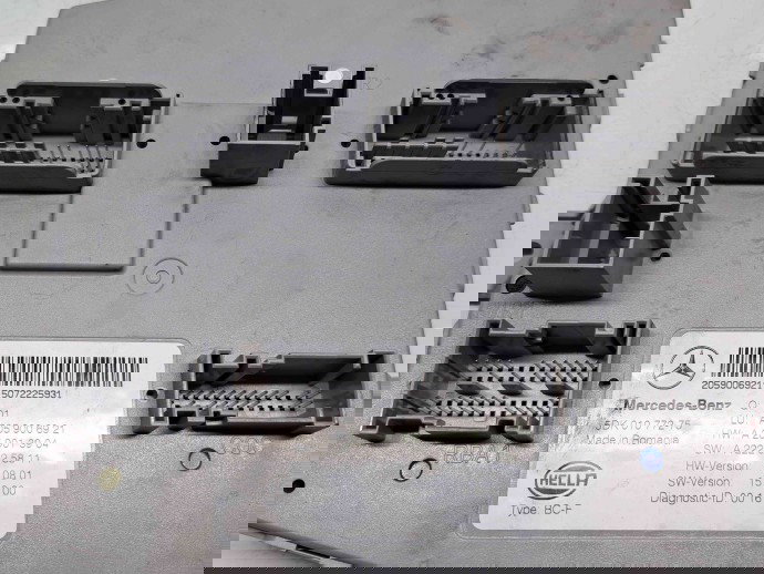  Modul confort Mercedes Clasa C (W205) [Fabr 2014-prezent] A2059006921