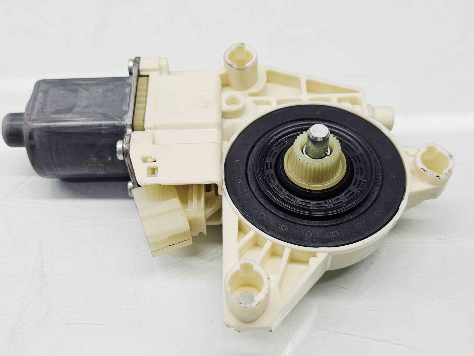 Motoras geam dreapta spate Mercedes Clasa E (W212) AMG [Fabr 2009-2016] A2048200642 - imagine 1