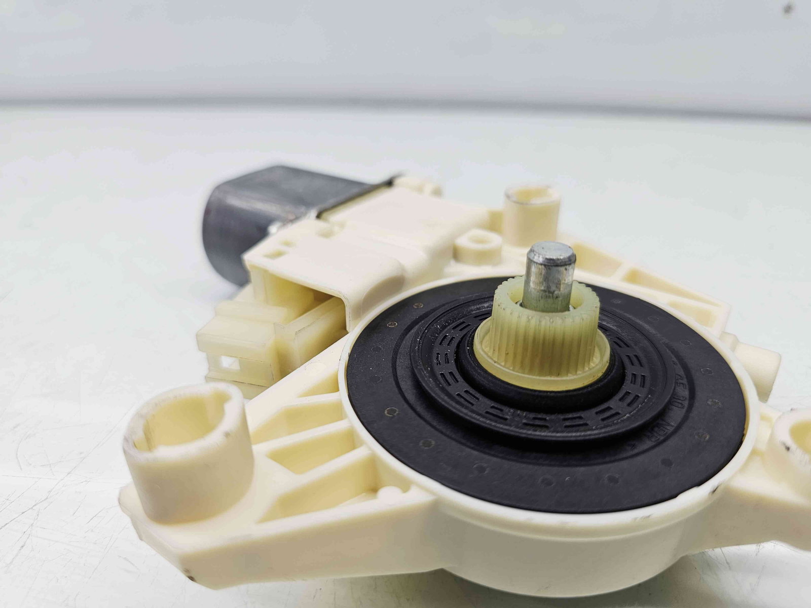 Motoras geam dreapta spate Mercedes Clasa E (W212) AMG [Fabr 2009-2016] A2048200642 - imagine 2