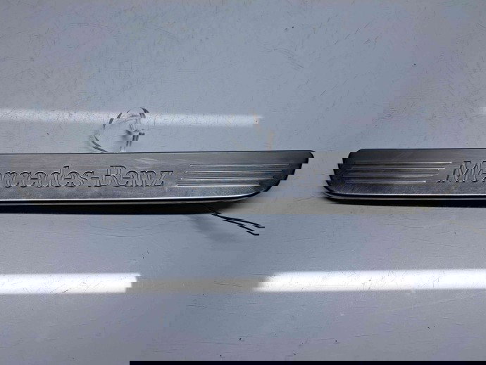 Ornament prag dreapta fata Mercedes Clasa C (W205) [Fabr 2014-prezent] A2056807003